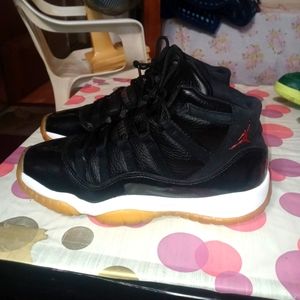 Nike Air Jordan 11 Retro XI 378037-002 Basketball Shoes Size 7Y